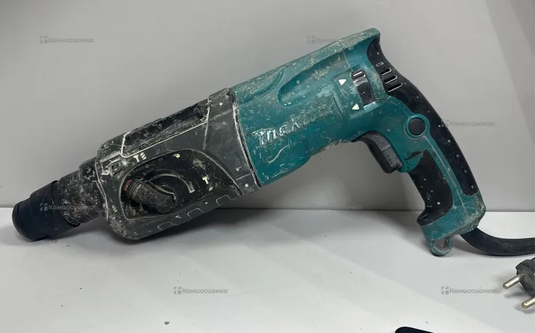 перфоратор Mikita HR2470