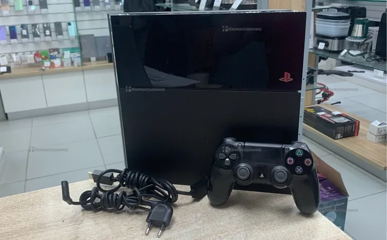 Приставка Sony PS4 fat 500gb