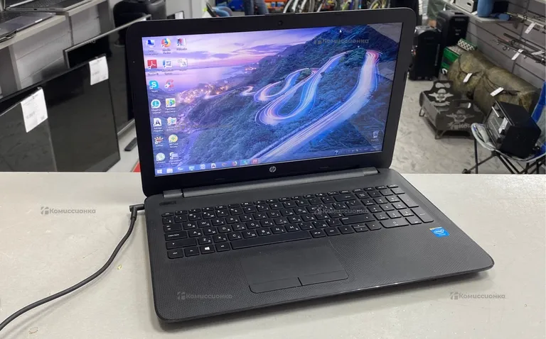 Ноутбук HP Laptop 15