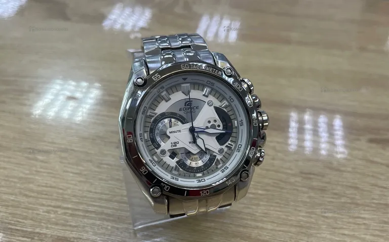 Часы  Casio EF-550