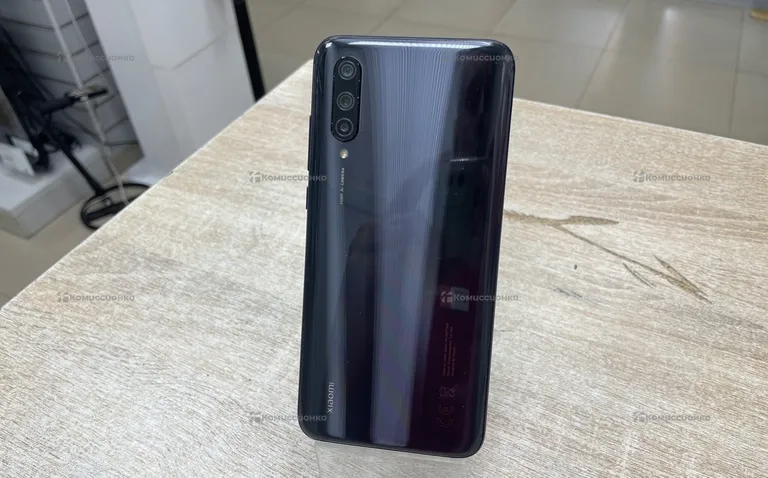 Xiaomi mi 9 lite 4/64Gb