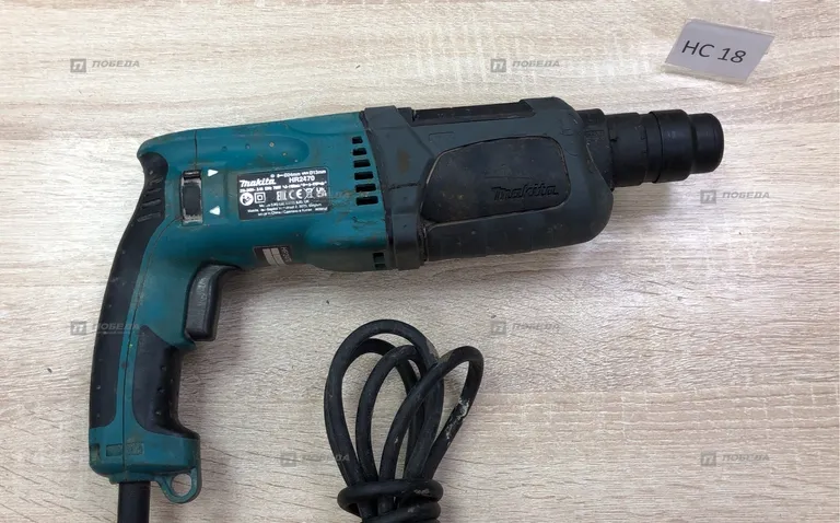 Перфоратор Makita HR2470