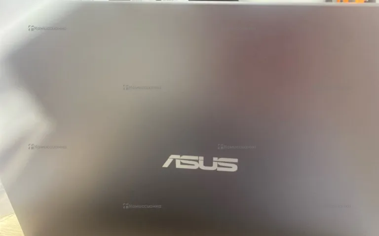 Ноутбук  ASUS P1512CE