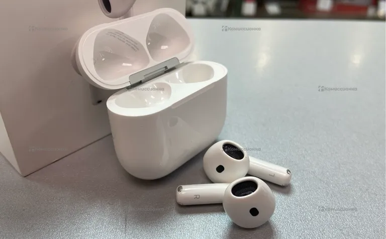 Наушники  AirPods 4
