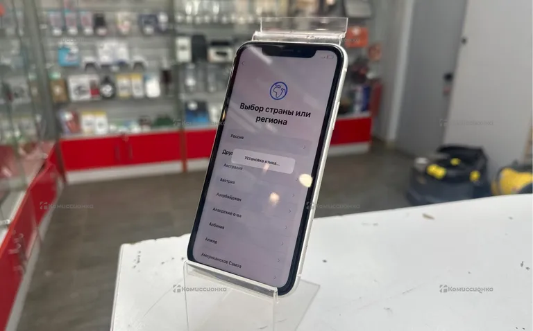 Apple Iphone 11 64 ГБ.