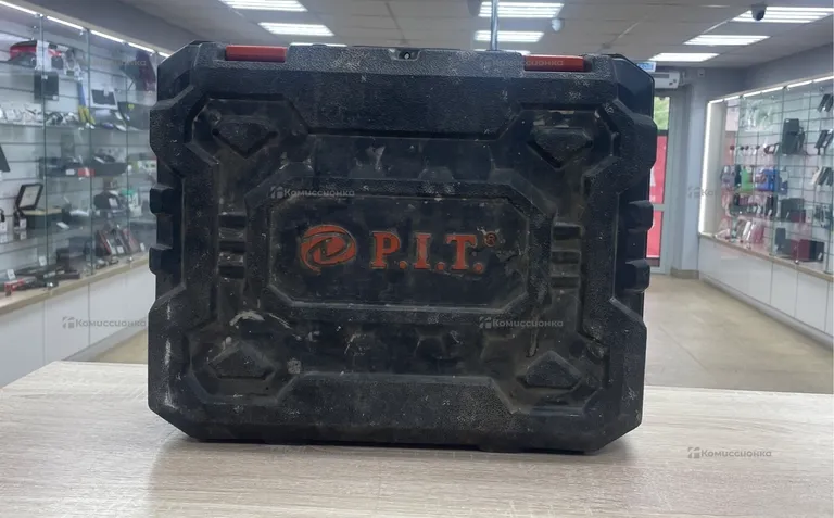 Перфоратор P.I.T. no model