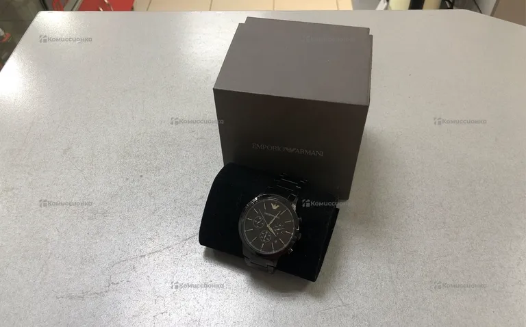 Часы  Emporio Armani