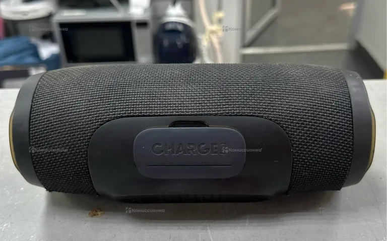 Колонка  jbl charge 3