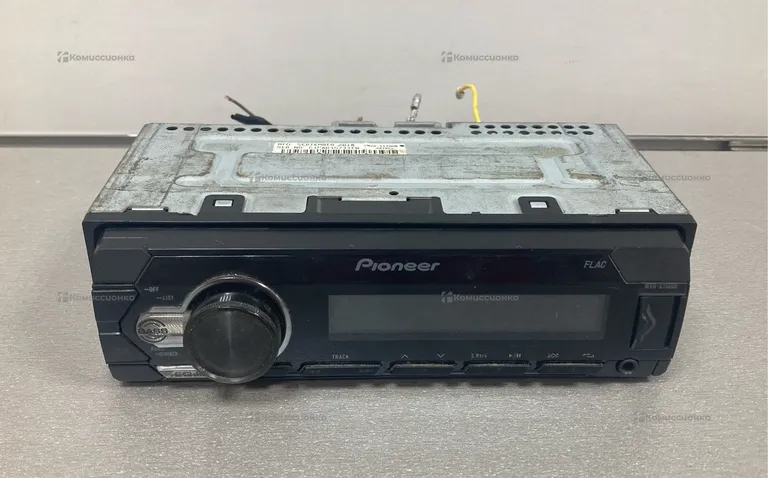 Автомагнитола  pioneer MVH-S110UB