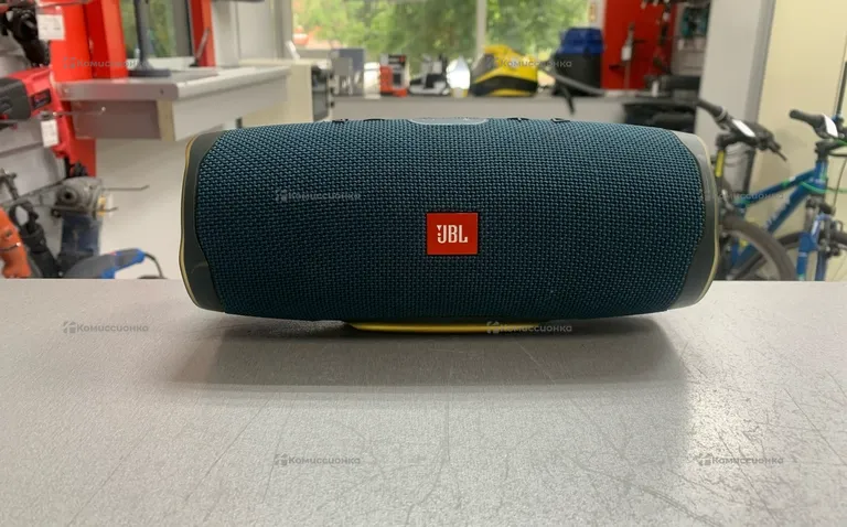 Колонка  JBL CHARGE 4
