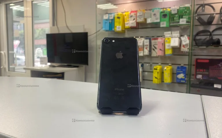 Apple IPhone 8 64Gb