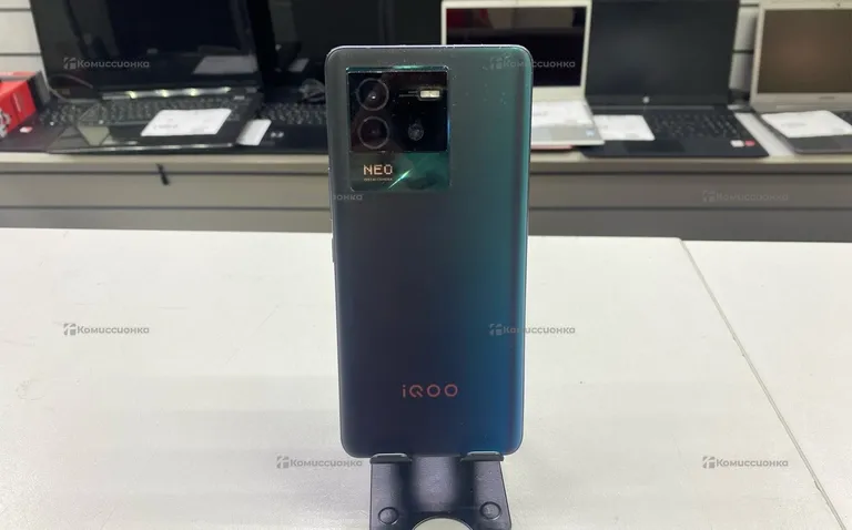 Vivo IQOO Neo 6 12/256gb