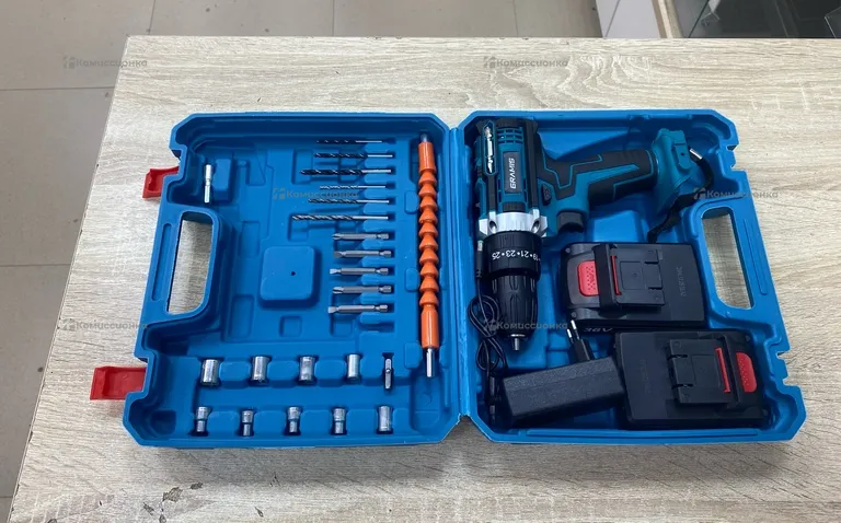 Шуруповерт Gramis 18V