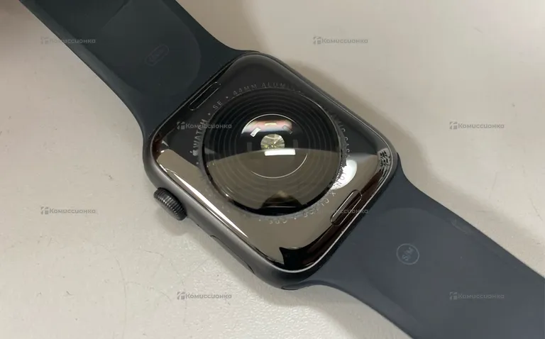 Apple Watch SE 44mm