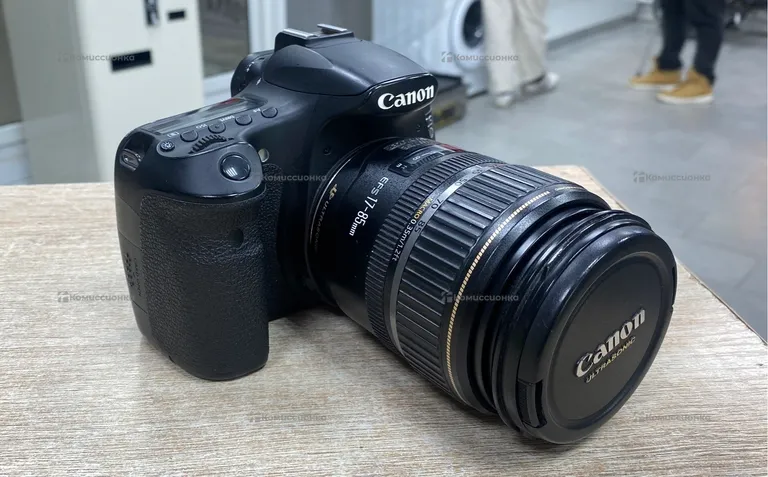 Фотоаппарат  Canon