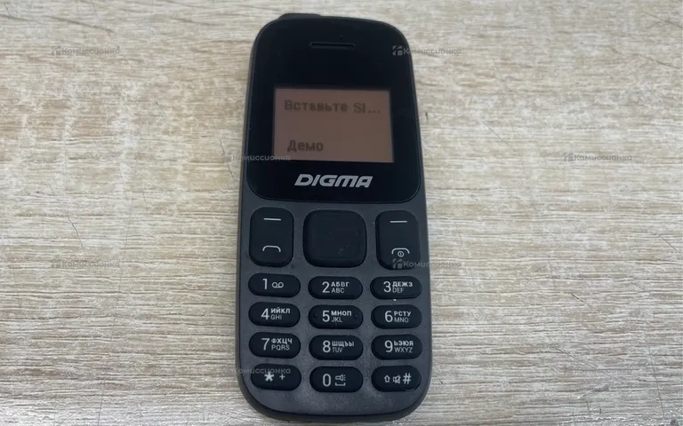 Digma LINX A106.