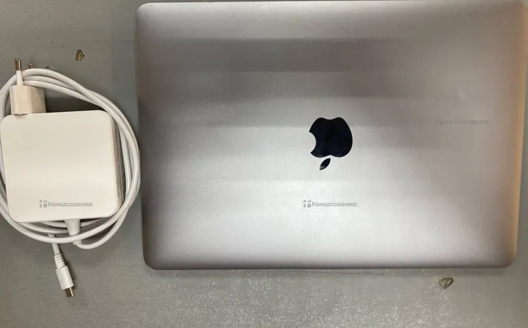Ноутбук  MacBook Retina Early 2015