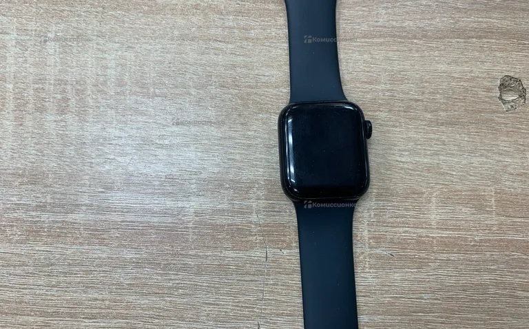 Часы  Apple watch SE gen2
