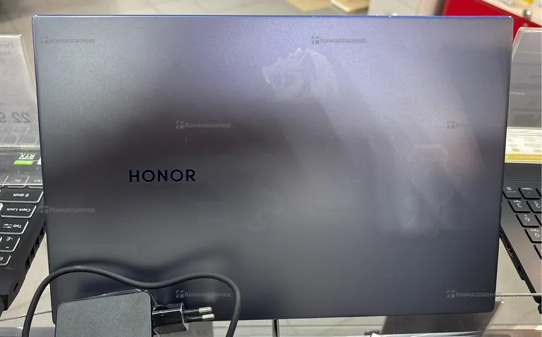 Пальчикова А.,Ноутбук Honor MagicBook 14 (NBLK-WAX9X)