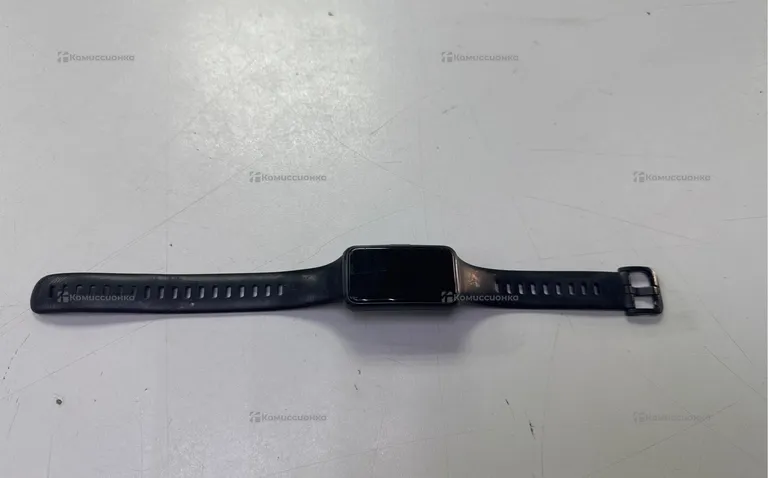 Часы  Huawei Band 7