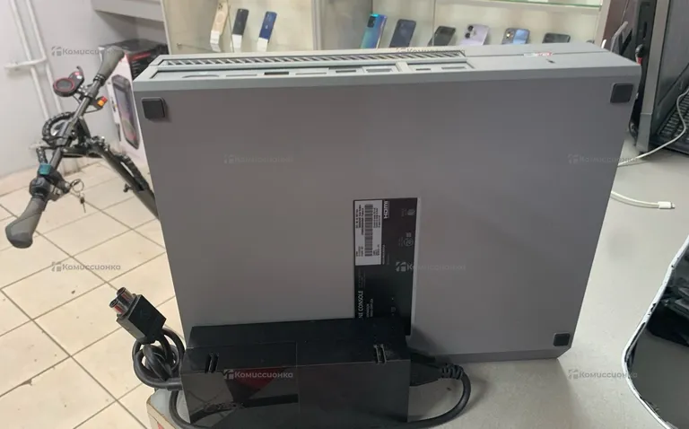 Приставка Xbox One 1 ТБ