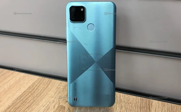 Realme C21Y 4/64 ГБ