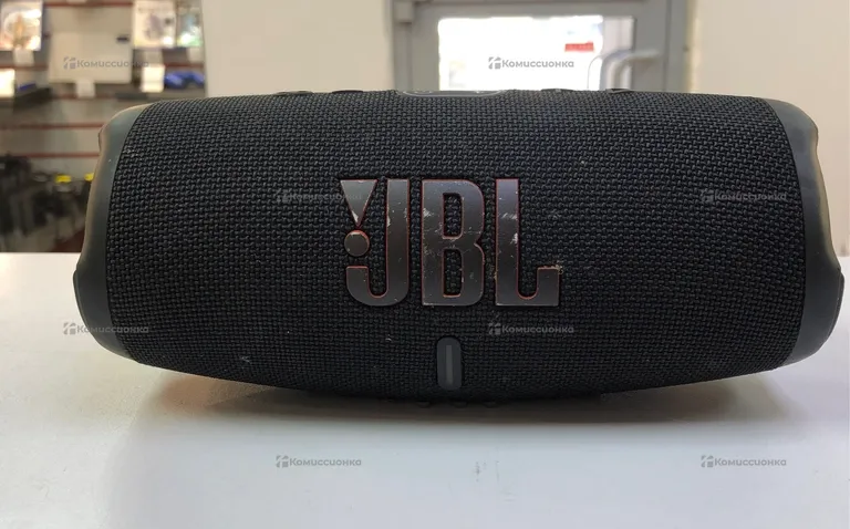 Колонка JBL Charge 5