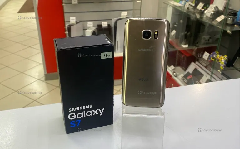 Samsung Galaxy S7 4/64Gb