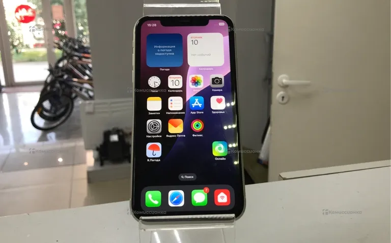 Apple iPhone 11 64Гб