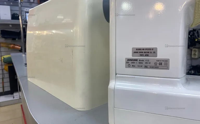 Швейная машина  Janome 415