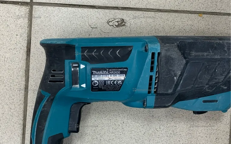 Перфоратор makita HR2630