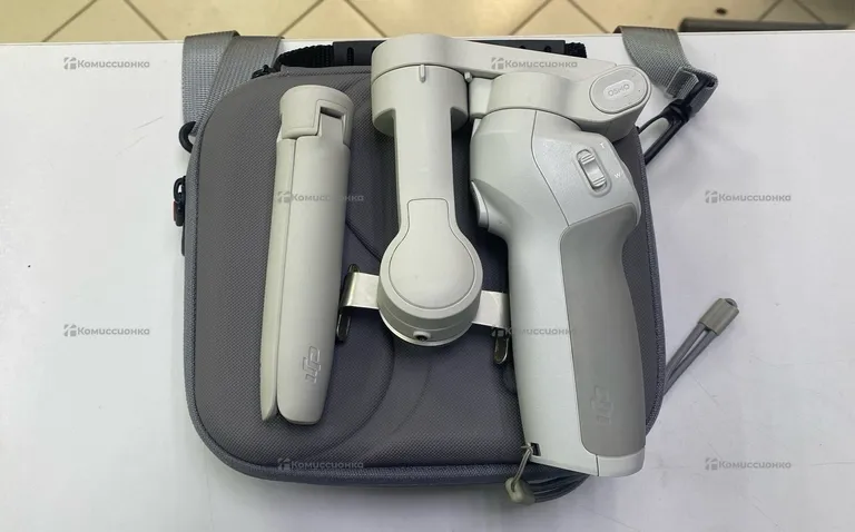 Стабилизатор для смартфона DJI Osmo Mobile 4 SE