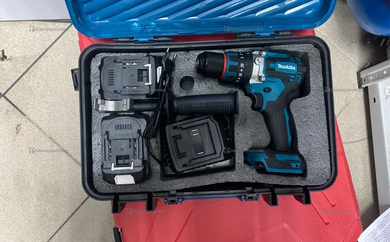шуруповерт Makita Rep 21v
