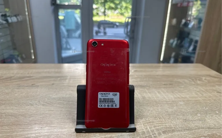 Oppo A83 6128 GB