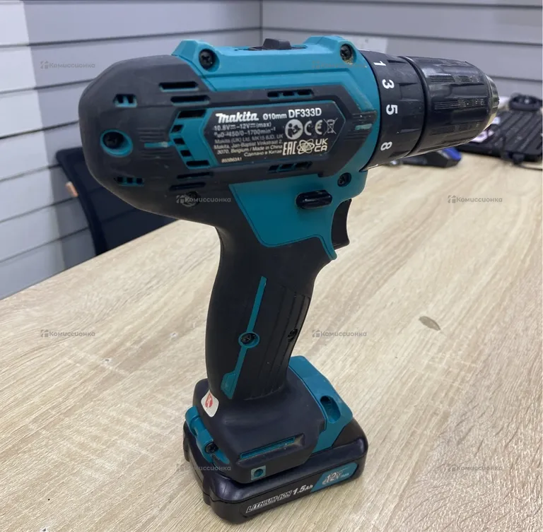 DF333D 12v шуруповерт Makita