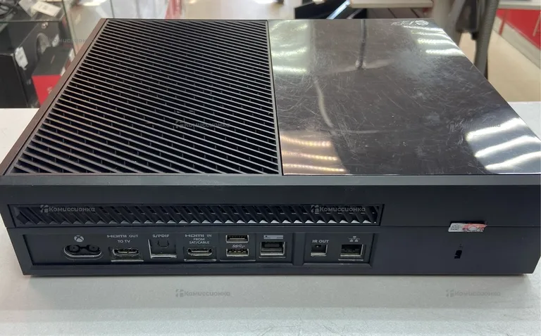 Игровая приставка Xbox One 500Gb