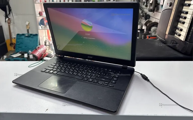 Ноутбук Acer Aspire ES1-520