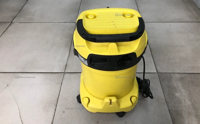 Пылесос  Karcher WD 3