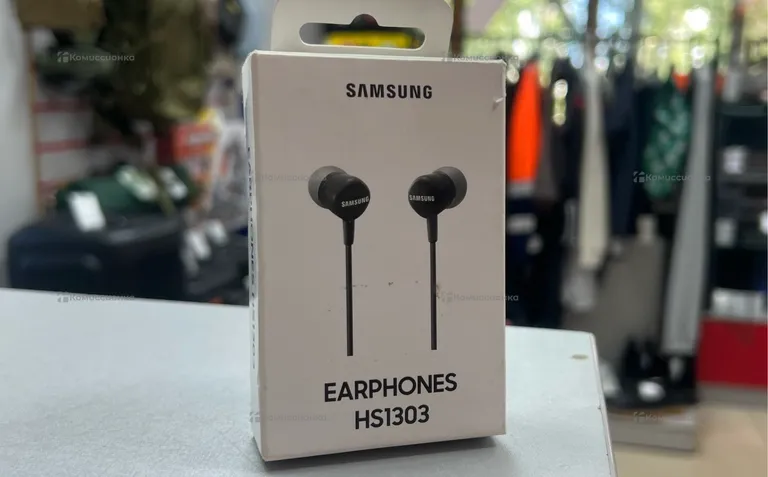 Наушники  Samsung проводные