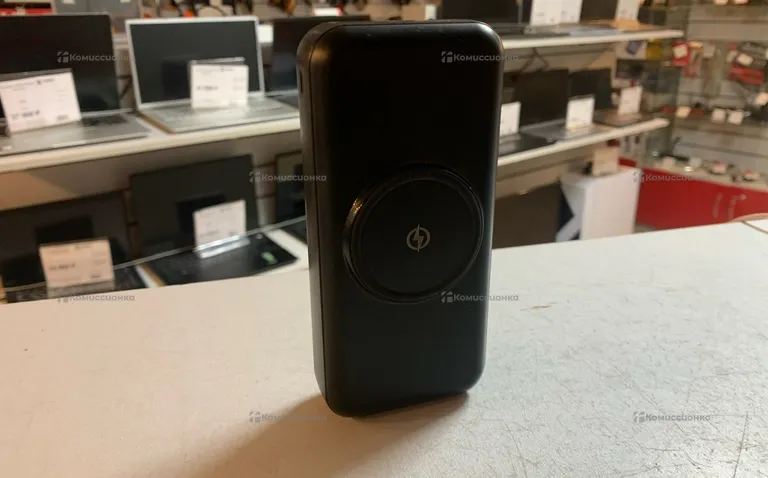 Power Bank чёрный 30000 с проводами