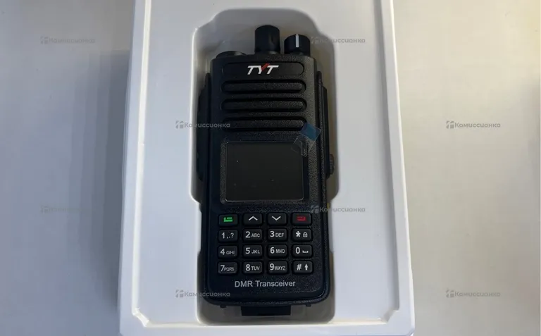 Рация  TYT MD-UV390