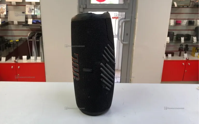 Колонка JBL Charge 5