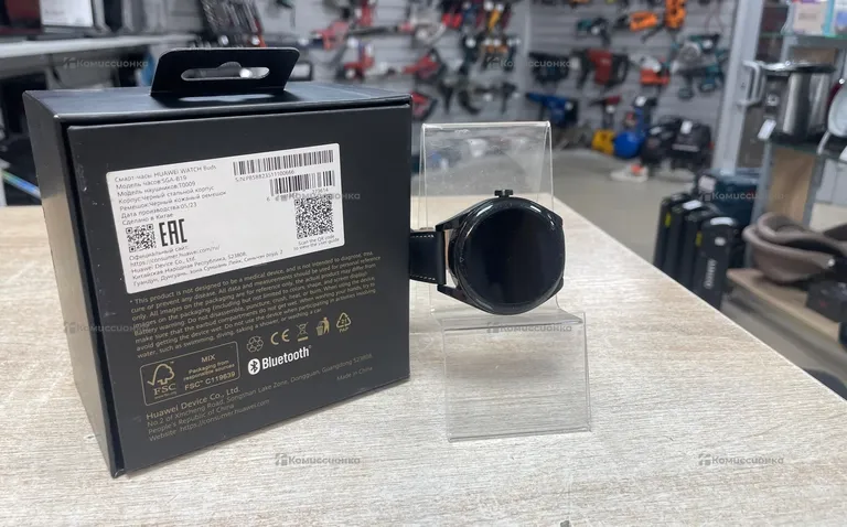 Часы Huawei Watch Buds