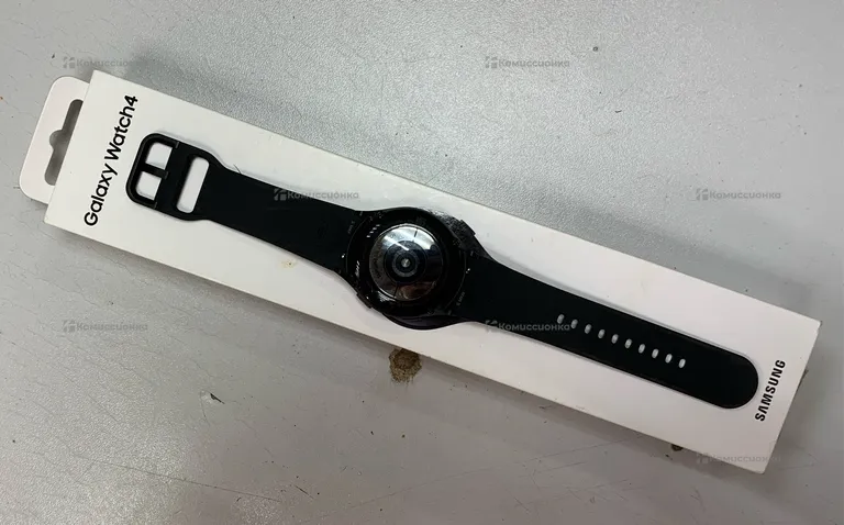 Часы  Samsung Galaxy watch4 40mm