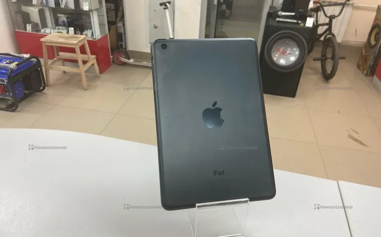 Планшет Apple iPad mini 4 64Gb Wi-Fi