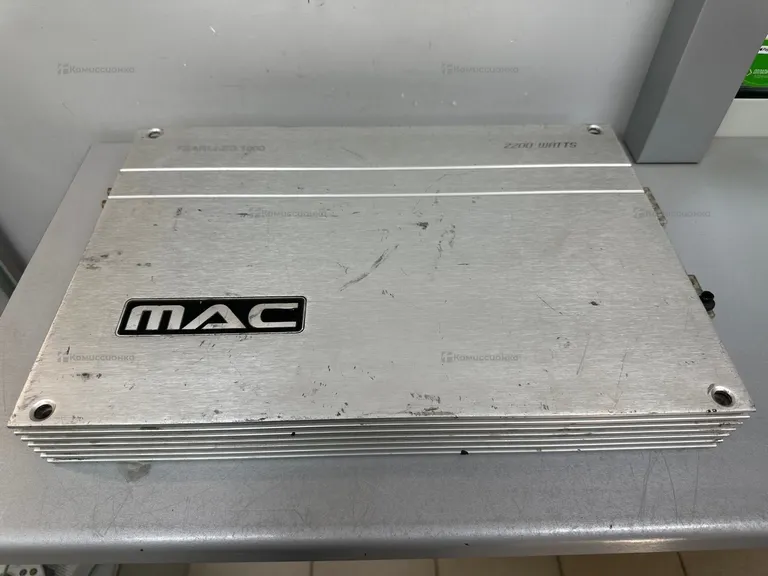 Усилитель  Mac 2200