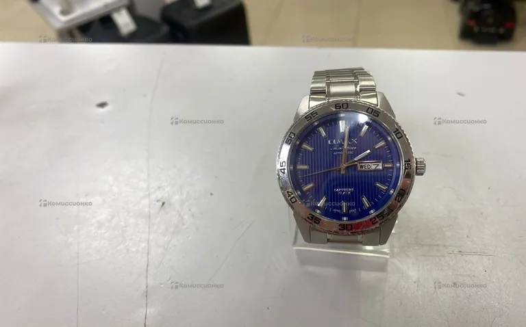 Часы   Omax osa 013