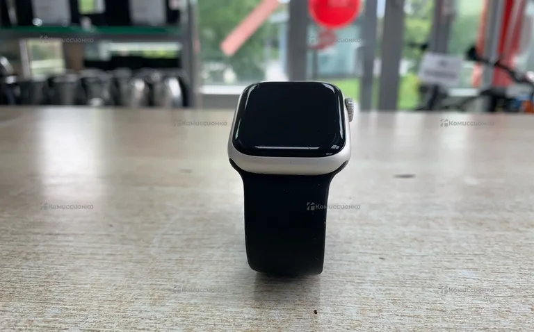 Часы Apple Watch 7 41mm
