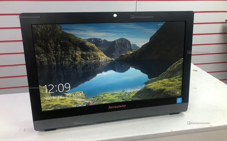 Моноблок  Lenovo