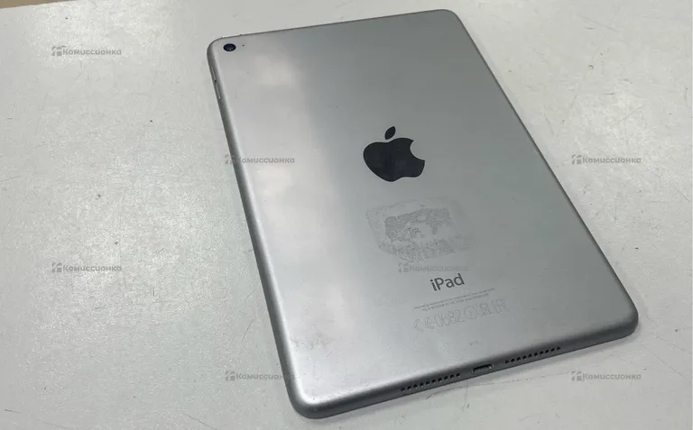 Планшет Apple iPad mini 4 64Gb Wi-Fi